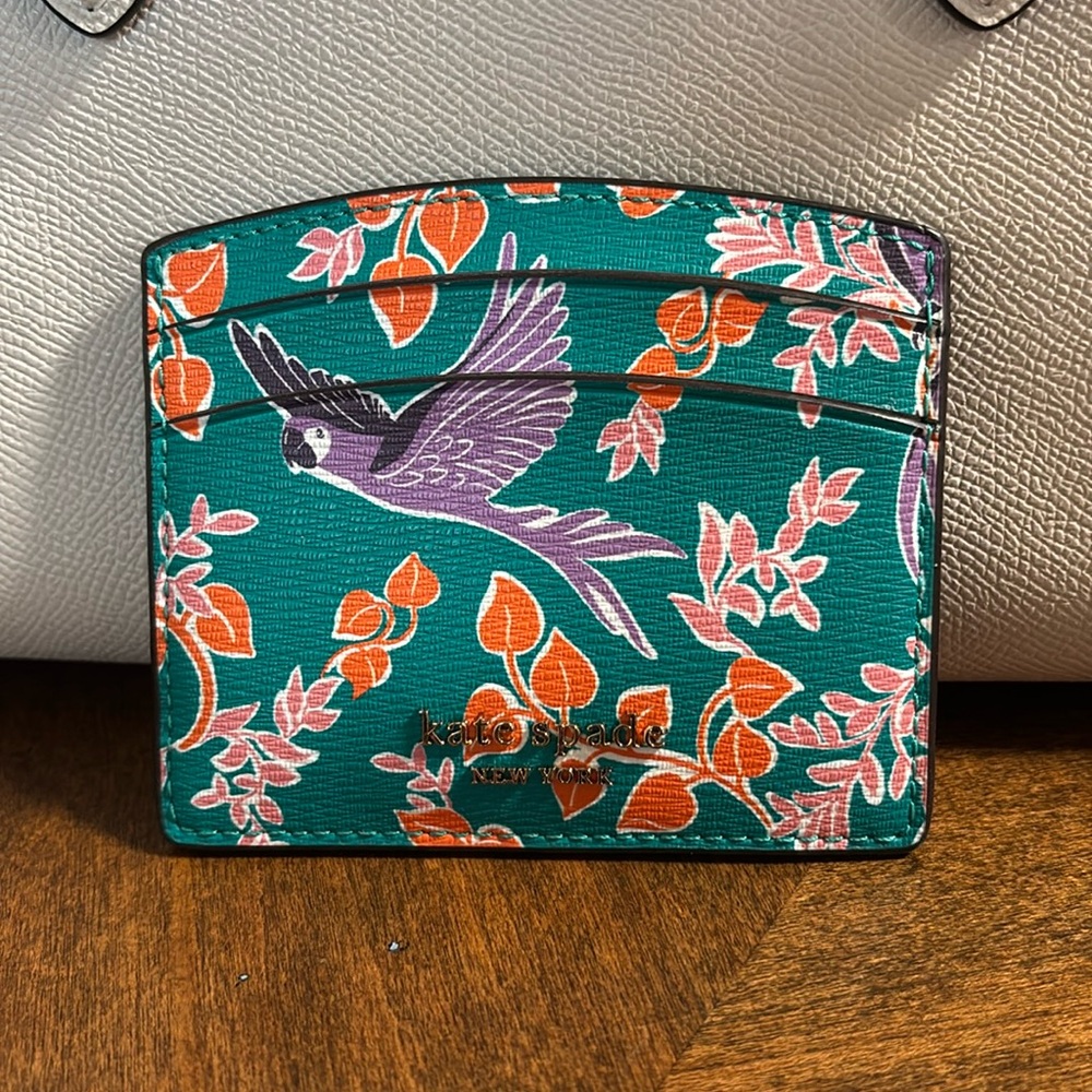 KATE SPADE FLORAL PRINT CARD HOLDER. NWOT